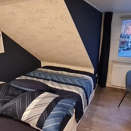 Charming Oldtown City Apartment Worms